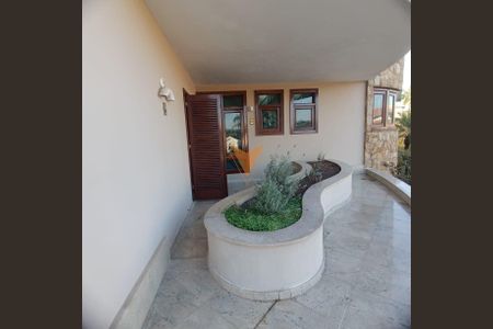 63_photo/94cf056a3b.1cbc3939b3da70f1-ATLAS-a6cced7b-450c-45f7-b6de-7aefb6f17a56.jpg de casa para alugar com 5 quartos, 575m² em Aldeia da Serra, Santana de Parnaíba