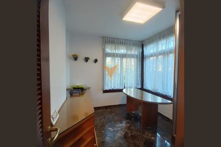 57_photo/94cf056a3b.1cbc3939b3da70f1-ATLAS-d03ada3f-8238-4af8-a6b2-ab2462ee3cf7.jpg de casa para alugar com 5 quartos, 575m² em Aldeia da Serra, Santana de Parnaíba