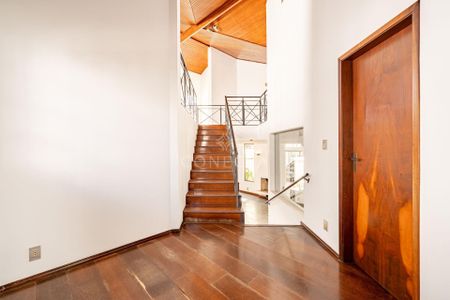 2_photo/94cf056b2d.93b8fa184532727f-ATLAS-075eb5ed-19b3-41dd-87fb-2c21d37f2ea3.jpg de casa para alugar com 4 quartos, 320m² em Morada das Flores (Aldeia da Serra), Santana de Parnaíba