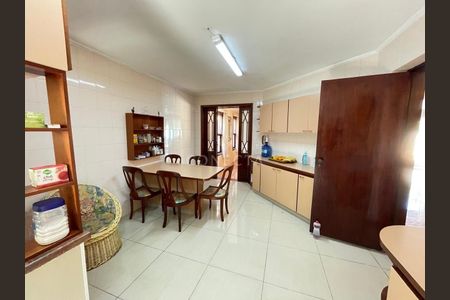 3_photo/94cf056b2d.93b8fa184532727f-ATLAS-1852c88a-c8ee-414c-9d38-b6a5637a8182.jpg de casa para alugar com 4 quartos, 320m² em Morada das Flores (Aldeia da Serra), Santana de Parnaíba