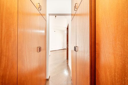 10_photo/94cf056b2d.93b8fa184532727f-ATLAS-37f6daa5-e52d-42fd-975d-37e9f2fd9d16.jpg de casa para alugar com 4 quartos, 350m² em Morada das Flores (Aldeia da Serra), Santana de Parnaíba