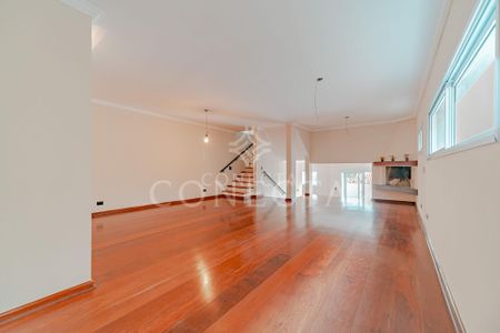 12_photo/94cf056b2d.93b8fa184532727f-ATLAS-6f0468d9-327e-4a1d-aa50-651865dee0b3.jpg de casa para alugar com 3 quartos, 340m² em Morada das Flores (Aldeia da Serra), Santana de Parnaíba