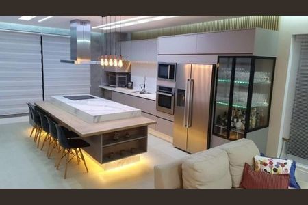 6_photo/94cf056b61.22d99d281daac78a-ATLAS-5859f729-e323-41d5-aed4-9361fe3e42df.jpg de casa de condomínio à venda com 5 quartos, 378m² em Aldeia da Serra, Barueri