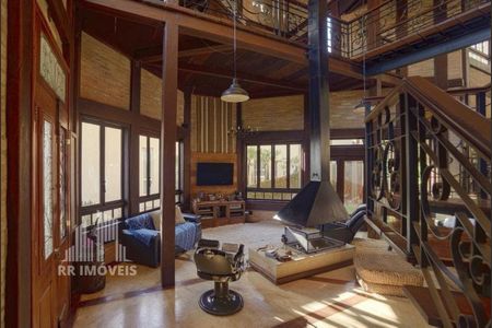 8_photo/94cf056c3f.ce916756658d86d0-ATLAS-b5f365e7-6543-4b20-989b-2d0d4eaa6fb0.jpg de casa à venda com 3 quartos, 550m² em Aldeia da Serra, Barueri