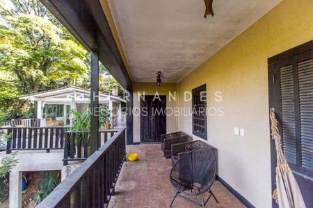 12_photo/94cf056c3f.df7ce31a5798d4ae-ATLAS-3b0be5c7-1bdb-4ed3-8903-a78ff40d7a6d.jpg de casa à venda com 5 quartos, 390m² em Aldeia da Serra, Barueri