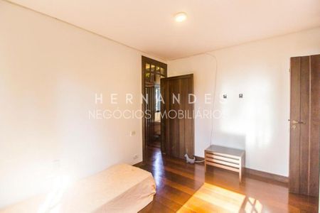 8_photo/94cf056c3f.df7ce31a5798d4ae-ATLAS-ef75e62e-84f5-4e39-95bc-4cfd7bb1f669.jpg de casa à venda com 5 quartos, 390m² em Aldeia da Serra, Barueri