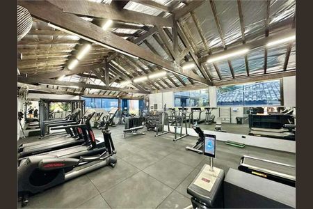 3_photo/94cf056c95.e1d2c46bde3eb79c-ATLAS-12d9ad80-6d32-4f86-93a1-cea5b3dc701f.jpg de casa à venda com 7 quartos, 628m² em Aldeia da Serra, Barueri