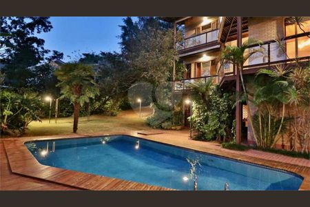 8_photo/94cf056c95.e1d2c46bde3eb79c-ATLAS-2c24d637-0673-485c-b6f9-e9744cda213c.jpg de casa à venda com 7 quartos, 628m² em Aldeia da Serra, Barueri