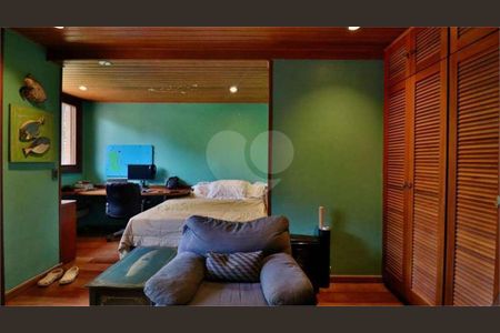 28_photo/94cf056c95.e1d2c46bde3eb79c-ATLAS-89b551a2-3f7d-4270-823d-5faa2a1183db.jpg de casa à venda com 7 quartos, 628m² em Aldeia da Serra, Barueri