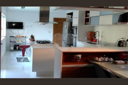 5_photo/94cf056e97.297a74044b50ef1f-ATLAS-2db07c44-be7b-41df-b68d-cd2eca5a9d96.jpg de casa à venda com 4 quartos, 428m² em Morada dos Pinheiros (Aldeia da Serra), Santana de Parnaíba