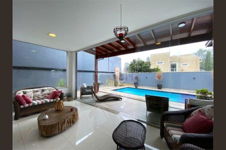 15_photo/94cf06e1fb.2fed7e95ddef69d8-ATLAS-73bdfef3-1cba-4307-9f00-d5f1d9203ee9.jpg de casa à venda com 4 quartos, 420m² em Roselândia, Cotia