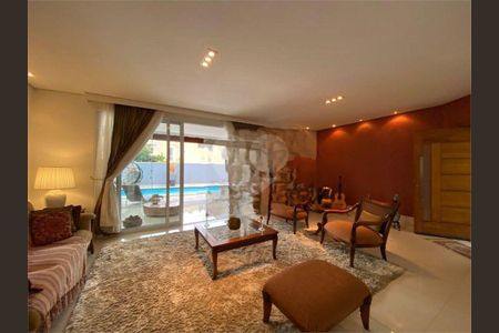 9_photo/94cf06e1fb.2fed7e95ddef69d8-ATLAS-7ea10435-e915-481c-bc01-18d4f9f73870.jpg de casa à venda com 4 quartos, 420m² em Roselândia, Cotia