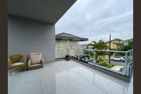 35_photo/94cf06e1fb.2fed7e95ddef69d8-ATLAS-97420d8c-9d82-4ace-98f7-d34abeef5b4a.jpg de casa à venda com 4 quartos, 420m² em Roselândia, Cotia