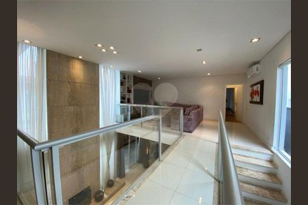 22_photo/94cf06e1fb.2fed7e95ddef69d8-ATLAS-b6dedca0-cda8-420a-9754-f2011cd4052a.jpg de casa à venda com 4 quartos, 420m² em Roselândia, Cotia