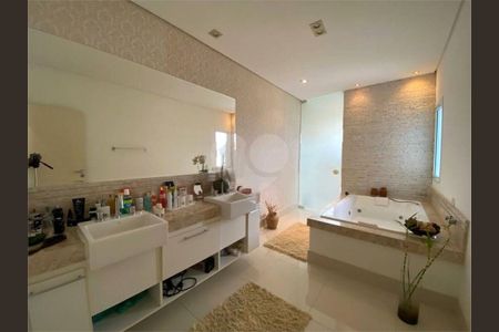 28_photo/94cf06e1fb.2fed7e95ddef69d8-ATLAS-c13153e4-13c2-4b23-996c-72a748f1d923.jpg de casa à venda com 4 quartos, 420m² em Roselândia, Cotia