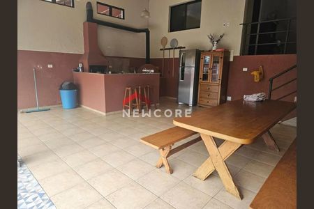 9_photo/94cf06e39d.93b8fa184532727f-ATLAS-cfc073ab-112d-42a6-b4eb-88cf70f64ef2.jpg de casa à venda com 3 quartos, 280m² em Roselândia, Cotia