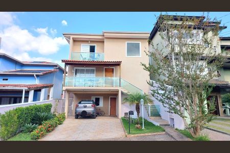 2_photo/94cf06e4bf.c446c2efacaedc0f-ATLAS-1317aa6c-00be-4f6c-b04e-34dbecf0355d.jpg de casa à venda com 3 quartos, 260m² em Roselândia, Cotia