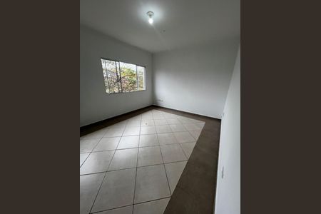 3_photo/94cf06e4bf.c446c2efacaedc0f-ATLAS-20116de3-118e-4183-b0f4-a722efa45dde.jpg de casa à venda com 3 quartos, 50m² em Roselândia, Cotia