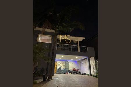 3_photo/94cf06fc89.f861ecc718bdcbd7-ATLAS-d3e42955-4ff3-4244-a71c-7a363caad3fd.jpg de casa à venda com 3 quartos, 264m² em Roselândia, Cotia