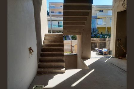 9_photo/94cf06fced.1987c265c069de70-ATLAS-31cd8cc2-4f76-44ba-86f9-4bfa80c01b98.jpg de casa à venda com 3 quartos, 372m² em Roselândia, Cotia