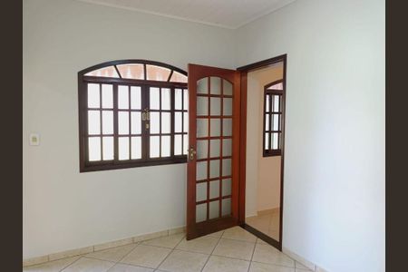 27_photo/94cf070533.9e54cb4a11914814-ATLAS-3f336fce-6d79-4b7a-b082-673862b9ffab.jpg de casa à venda com 2 quartos, 220m² em Chácara Vista Alegre, Cotia