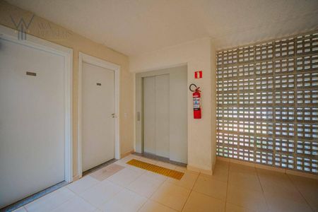 24_photo/94cf07126b.b45d1d3ce689ae66-ATLAS-e73de10e-0387-486d-852f-450c7c542d67.jpg de apartamento à venda com 2 quartos, 48m² em Roselândia, Cotia