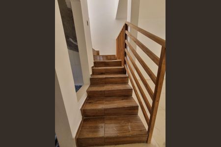 6_photo/94cf07155f.e9e2fe3dad3e3282-ATLAS-a02ef39c-2258-4ec3-8b41-ff258ea442c4.jpg de casa à venda com 3 quartos, 104m² em Parque Rizzo, Cotia