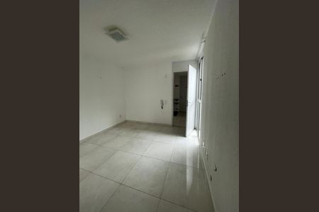 8_photo/94cf071681.79f3724827edd456-ATLAS-841f07a3-5573-453f-bbf0-8aaf73d9aa4e.jpg de apartamento para alugar com 2 quartos, 47m² em Recanto Vista Alegre, Cotia