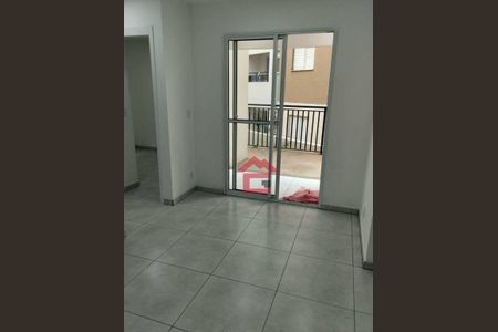 7_photo/94cf071685.9089d5a9f75f0bae-ATLAS-33786cf2-c2cb-4f2a-adb9-9299c49ad07d.jpg de apartamento para alugar com 2 quartos, 45m² em Recanto Vista Alegre, Cotia