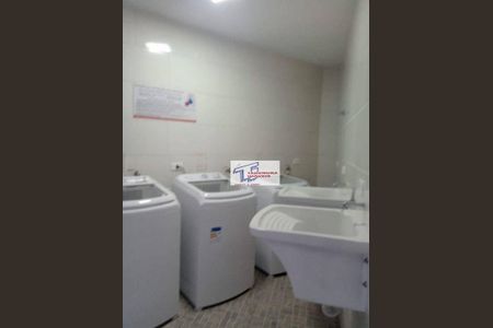 11_photo/94cf0717a9.89fe3eccebfdc352-ATLAS-63e13b28-c217-48d2-b60d-03eaed30c4f5.jpg de apartamento para alugar com 2 quartos, 40m² em Lageado, Cotia