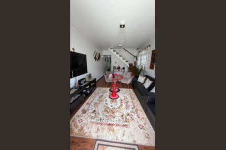 5_photo/94cf07185d.ead0744c2329e0c8-ATLAS-7c60be43-909a-4de2-b7b7-e8f7d0bcfe03.jpg de casa à venda com 4 quartos, 186m² em Chácara Vista Alegre, Cotia