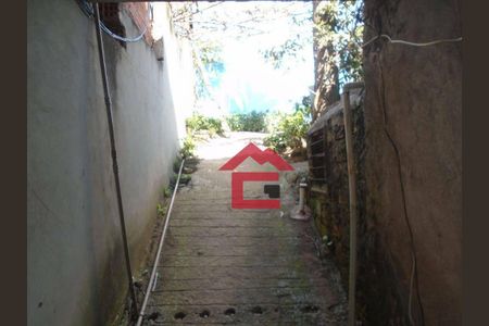 6_photo/94cf0719b9.d55b36f64ebf45c1-ATLAS-9d486f77-c8c1-4915-a230-28d17acdcb09.jpg de casa à venda com 3 quartos, 70m² em Jardim Nova Vida, Cotia