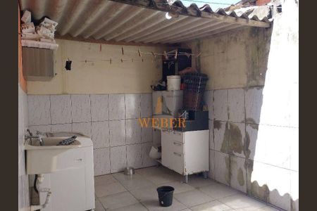 5_photo/94cf0719f5.d98222dd41a0ddec-ATLAS-53bd9d04-07a5-4d65-b2fe-6b9acaffee7b.jpg de casa à venda com 2 quartos, 70m² em Jardim Nova Vida, Cotia