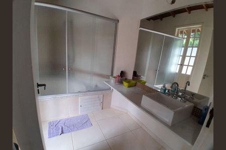 6_photo/94cf0720f1.ceff8192393c33de-ATLAS-4bb33c30-ba49-4f90-8e68-0fc5fbc9dce5.jpg de casa à venda com 3 quartos, 391m² em Colinas de São Fernando, Cotia