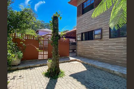 6_photo/94cf07247f.d55b36f64ebf45c1-ATLAS-22741dbd-b4f3-4d82-8b33-2c317310d345.jpg de casa à venda com 6 quartos, 250m² em Granja Caiapia, Cotia