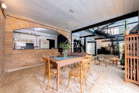 7_photo/94cf0724f5.ceff8192393c33de-ATLAS-84d39d06-6d74-4a89-88fa-9b80d42c8e7b.jpg de casa à venda com 2 quartos, 401m² em Granja Caiapia, Cotia