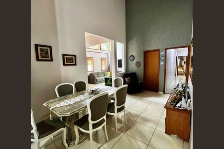 8_photo/94cf07250b.7249761259ddfa30-ATLAS-1136aa01-d4d1-4fa6-a4f7-5e7c0a30e33b.jpg de casa de condomínio à venda com 4 quartos, 300m² em Granja Caiapia, Cotia