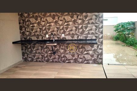 8_photo/94cf072559.e3c21b2ec8a328dd-ATLAS-77d3a66a-ef46-403b-a894-4c9fff92f3df.jpg de casa à venda com 3 quartos, 230m² em Pitas, Cotia