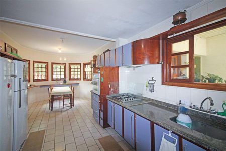 11_photo/94cf0725ab.0abb473e952761da-ATLAS-939634e4-d1fa-4ebe-9421-e2c61d768a5c.jpg de casa à venda com 4 quartos, 447m² em Granja Caiapia, Cotia