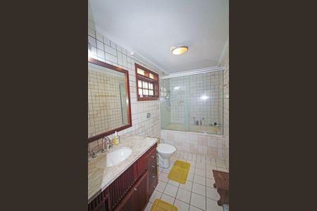 15_photo/94cf0725ab.0abb473e952761da-ATLAS-dc4cae2a-5e29-4444-8b75-158fabfec2c7.jpg de casa à venda com 4 quartos, 447m² em Granja Caiapia, Cotia