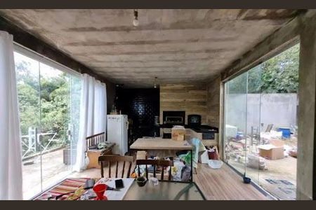 10_photo/94cf0725e7.ceff8192393c33de-ATLAS-4a36a746-deba-494b-b8be-7d38009e7ea8.jpg de casa à venda com 4 quartos, 220m² em Pitas, Cotia