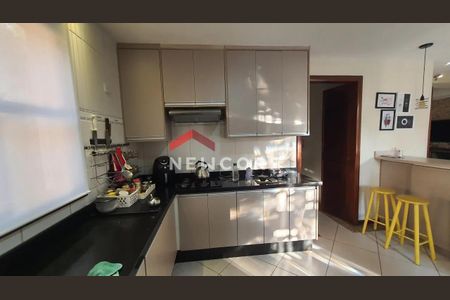 9_photo/94cf072711.8d9d2e8c4e07ca84-ATLAS-743602f5-fbf0-46f6-a710-e5e1964bbbc0.jpg de casa à venda com 3 quartos, 600m² em Colinas de São Fernando, Cotia