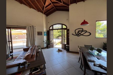 7_photo/94cf072711.8d9d2e8c4e07ca84-ATLAS-7c934366-f00a-4b96-bfcc-c426e748a4b1.jpg de casa à venda com 3 quartos, 246m² em Colinas de São Fernando, Cotia