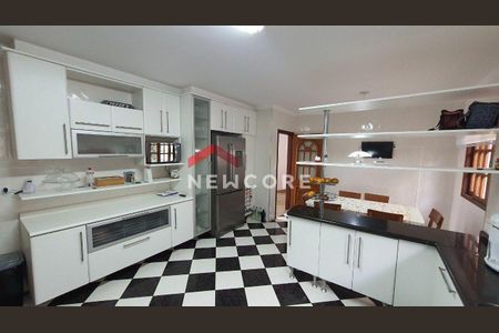 10_photo/94cf072719.c0b639fe60a48f29-ATLAS-7dc6bd14-bfe6-4c38-8a5b-b03a1e1ff666.jpg de casa à venda com 3 quartos, 450m² em Parque das Rosas, Cotia