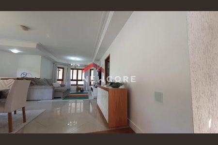 8_photo/94cf07273f.93b8fa184532727f-ATLAS-ff10f1fc-1cc5-46a6-9925-5a919fb00de9.jpg de casa à venda com 3 quartos, 456m² em Colinas de São Fernando, Cotia