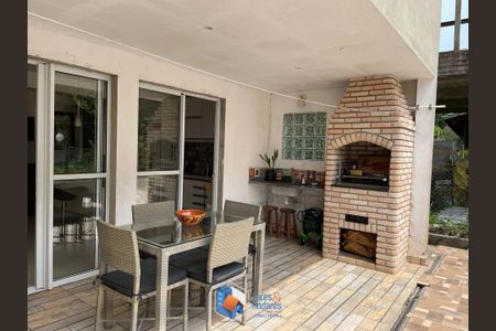 22_photo/94cf072e39.0a1194eb6029b764-ATLAS-a15410f1-dbf2-4a54-984f-77e973f45c86.jpg de casa de condomínio à venda com 5 quartos, 460m² em Granja Carneiro Viana, Cotia