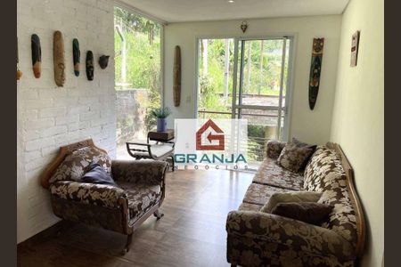 3_photo/94cf072e39.0a1194eb6029b764-ATLAS-c8a76c6f-979b-47dd-a685-489c496f4d6b.jpg de casa de condomínio à venda com 5 quartos, 460m² em Granja Carneiro Viana, Cotia