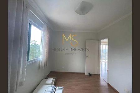 7_photo/94cf072eff.2c15601846e0cf59-ATLAS-1b0677d0-3d70-493c-bb1f-e399ec2cc7f2.jpg de casa de condomínio à venda com 3 quartos, 330m² em Granja Caiapia, Cotia