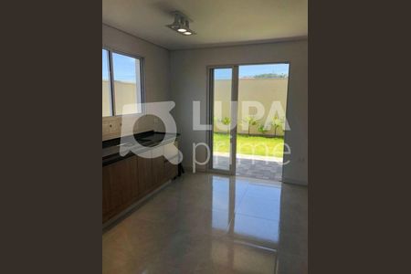 6_photo/94cf072f07.cba3da746242e602-ATLAS-4f2d4e03-e795-47f3-b2d1-e59cbf08300d.jpg de casa à venda com 3 quartos, 140m² em Pitas, Cotia