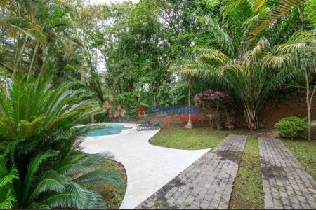 4_photo/94cf072f0d.e3da74daae84817a-ATLAS-0955f276-e0e9-41dd-aacc-39b125de9db1.jpg de casa à venda com 6 quartos, 387m² em Granja Caiapia, Cotia